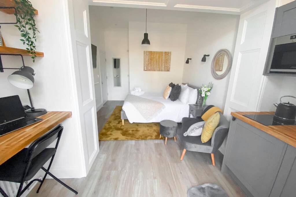 The Hideaway Apartment